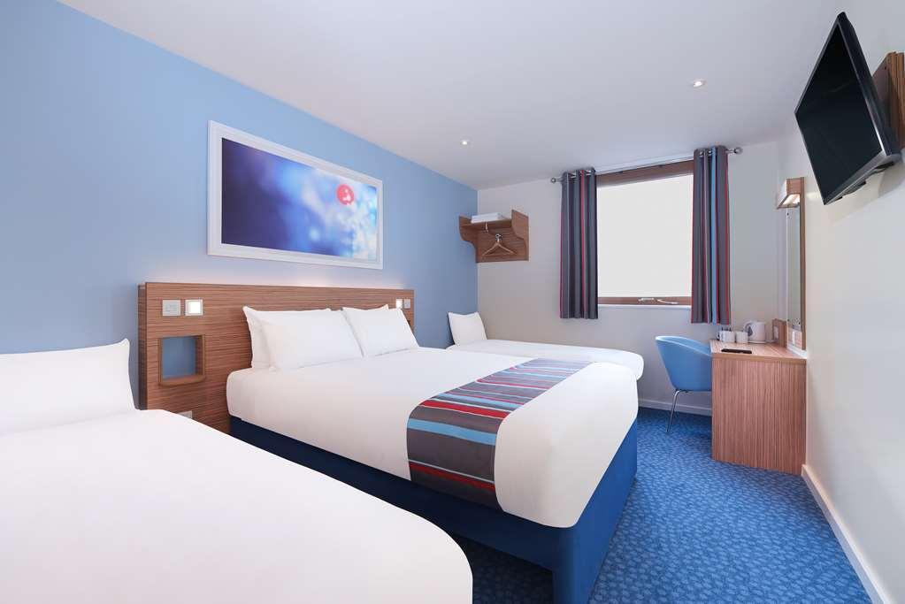 Travelodge Dundee Strathmore Avenue Habitación foto