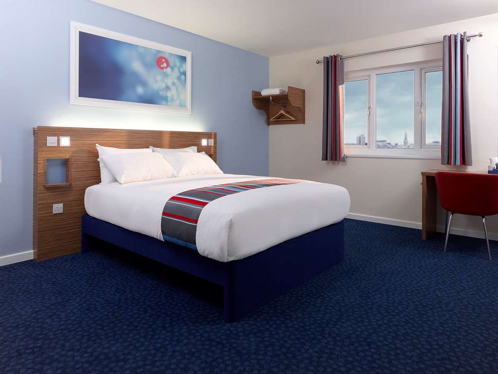 Travelodge Dundee Strathmore Avenue Habitación foto