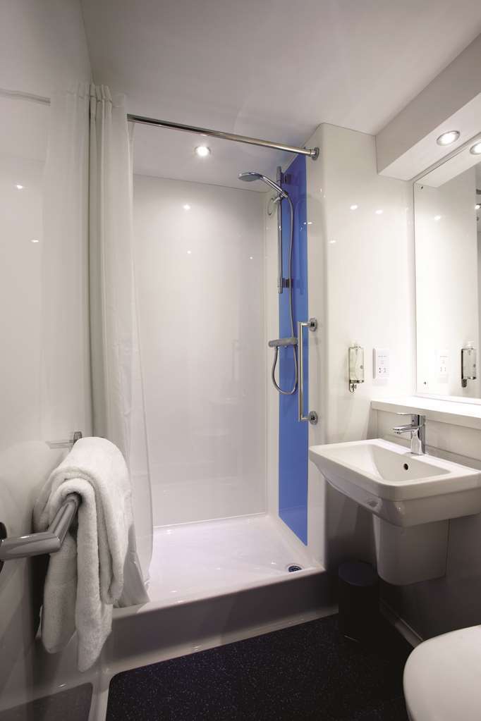 Travelodge Dundee Strathmore Avenue Habitación foto